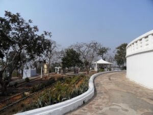 Vishwa Shanti Stupa no Monte Gridhrakuta (Pico do Abutre), Rajgir