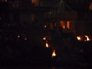 Cremações em Varanasi