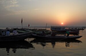 Sol, Rio Ganges, Varanasi