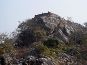 Monte Gridhrakuta (Pico do Abutre), Local onde foi proferido o Sutra do Lótus, Rajgir