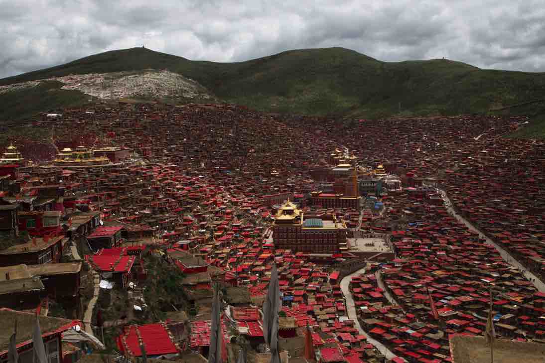 Larung Gar
